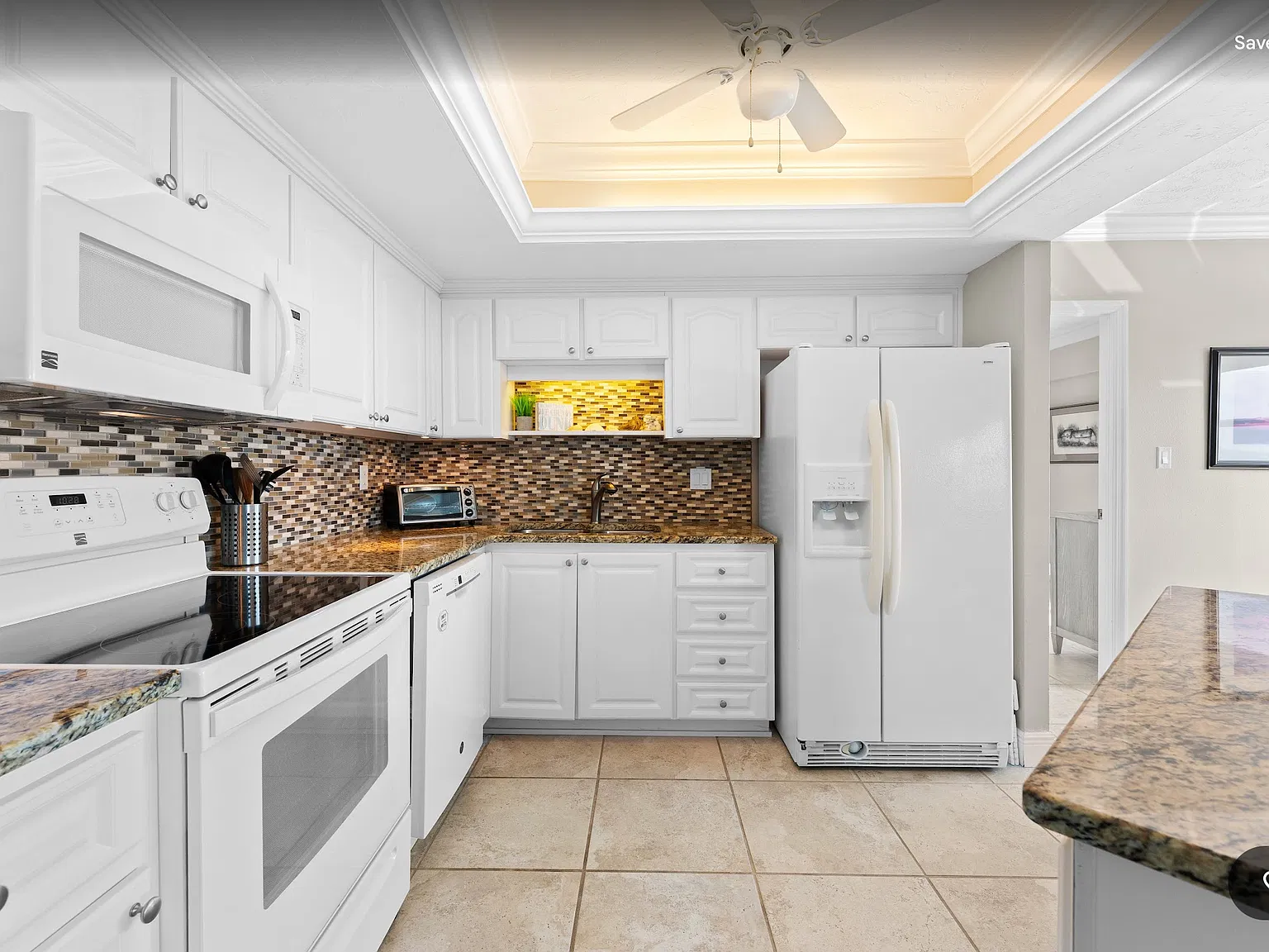 1 bed, 1.5 bath, 981 sqft, $5,500 — Photo 3