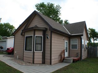 606 Santa Fe St, Augusta, KS 67010