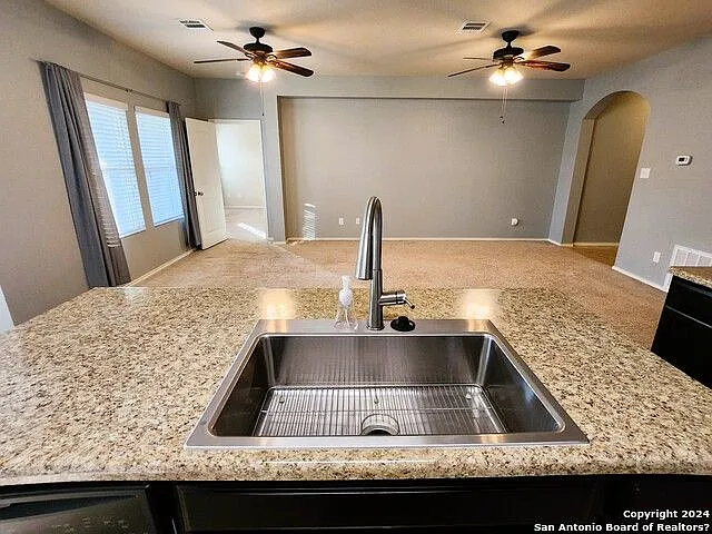 1517 Redbridge Dr — Photo 12