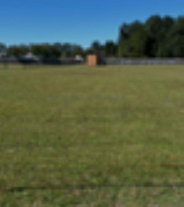 2nd image of 3035 Highway 905