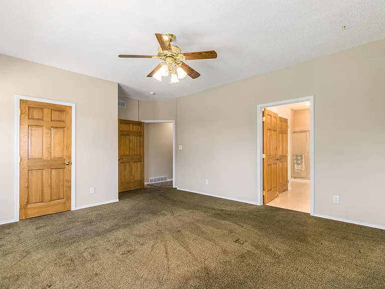 5787 W 60th Ave — Photo 16