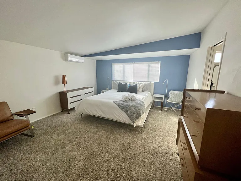 5673 Skyview Ln — Photo 29