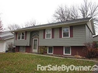 3427 Dunham Dr SW, Cedar Rapids, IA 52404