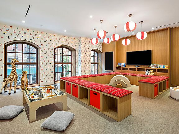 3rd image of 100 Vandam St #11C
