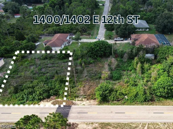 1402 E 12th St, Lehigh Acres, FL 33972