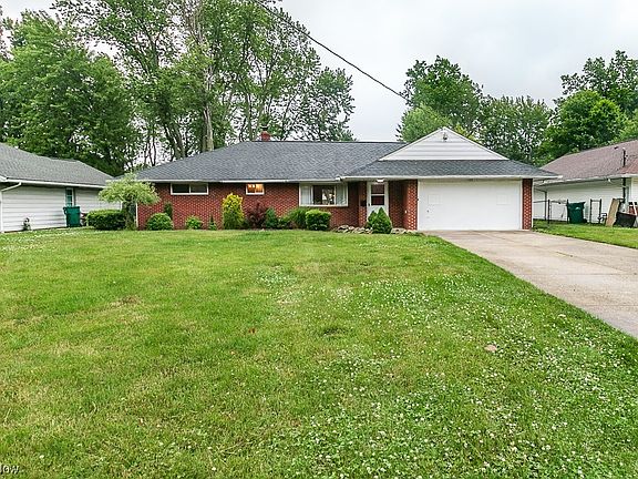 2nd image of 509 Jeannette Dr