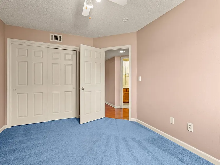 339 Evergreen Ave — Photo 17