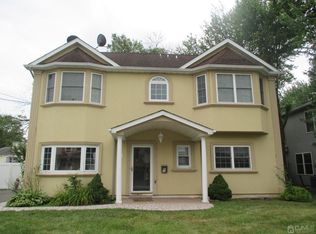 14 New Dover Rd, Iselin, NJ 08830