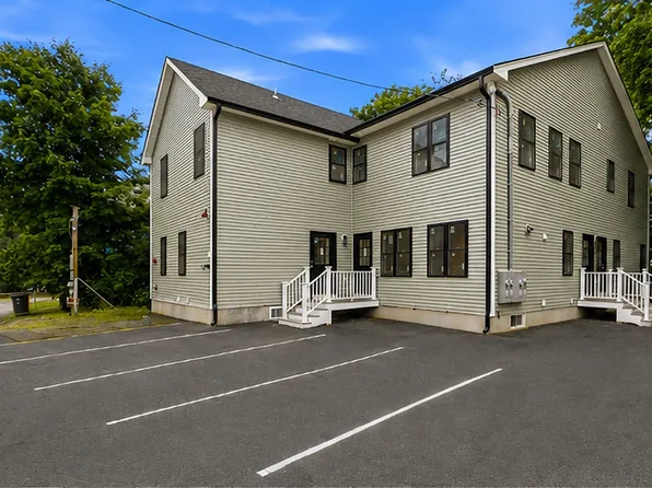 4 Mayhew St, Framingham, MA 01702
