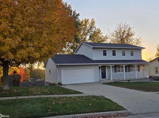 2301 Frontier Rd, Denison, IA 51442