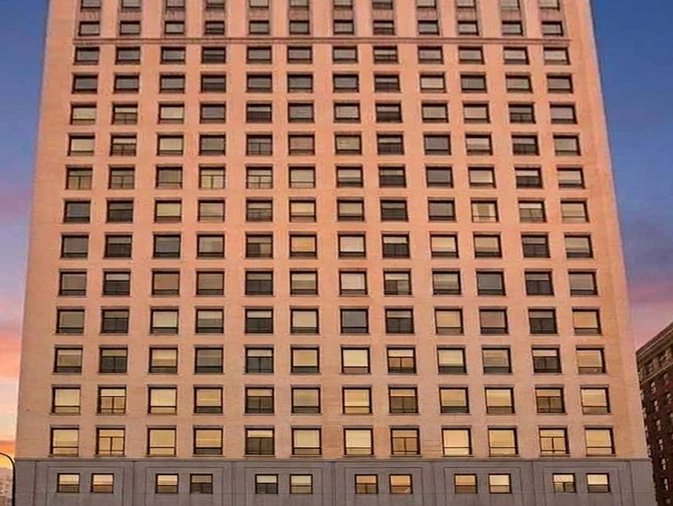 1st image of 910 S Michigan Ave APT 1009