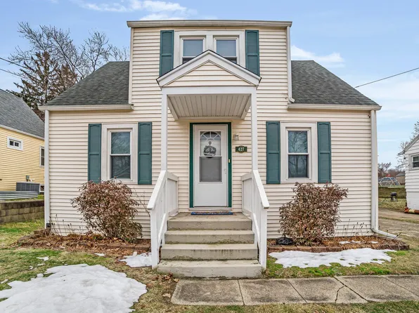 427 Parker Ave, Kalamazoo, MI 49001