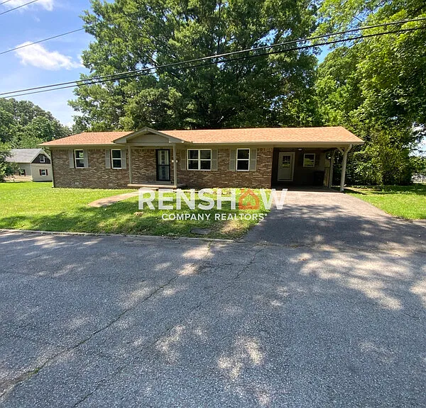 162 S Poplar St — Photo 19