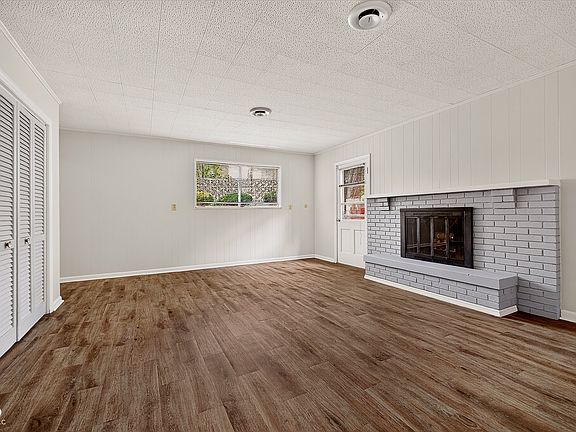 4th image of 5428 Brendon Park Dr