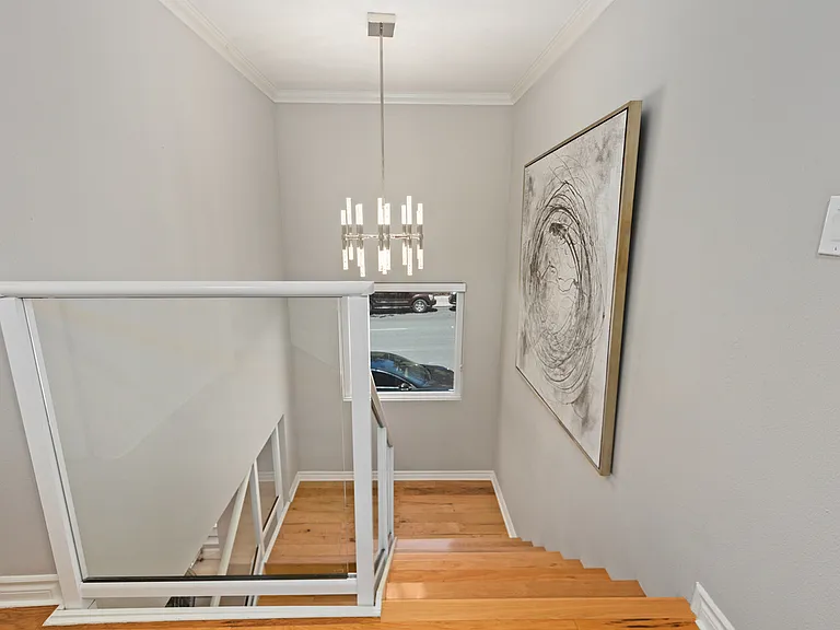 300 W Beech St #3 — Photo 11