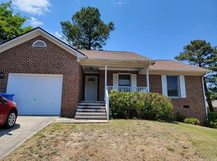 5025 Summer Ridge Rd, Fayetteville, NC 28303