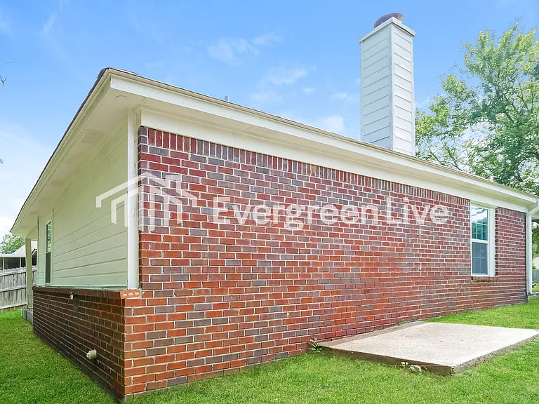 2677 Bay Pointe Cir N — Photo 15