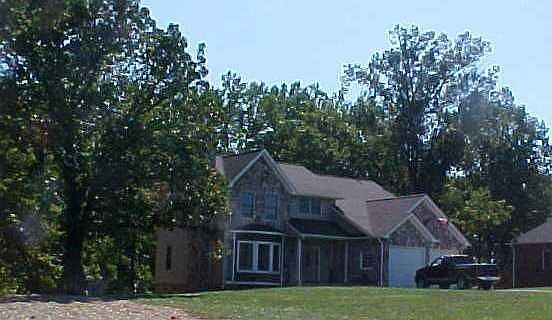1st image of 220 Maple Creek Dr