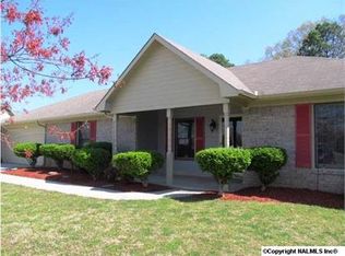201 Saddle Rock Ct, Harvest, AL 35749