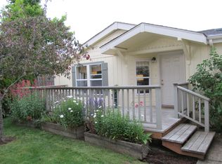 1040 Willow Ct, Mount Angel, OR