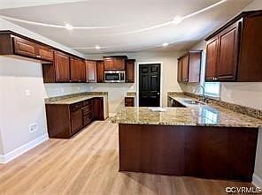 5th image of 14611 Rainbow St