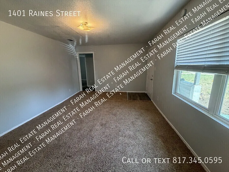 Available Now- 4 bed/2 bath House in Arlington, TX 76010 — Photo 4