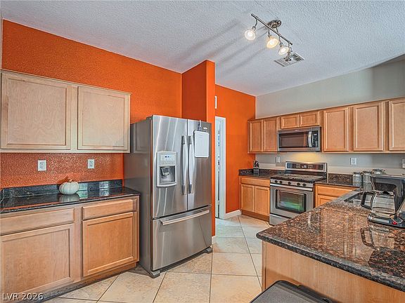 3rd image of 4844 Arkansas Diamond Ct
