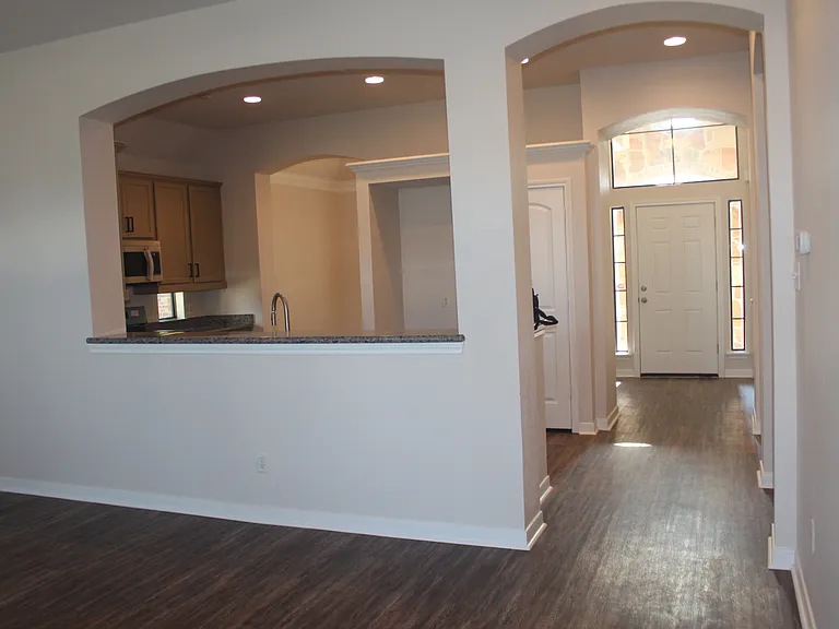 3815 Snowdance Ct — Photo 3