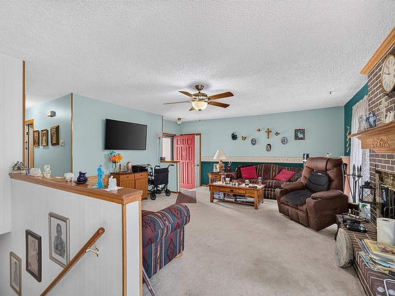 5th image of 3933 W 32nd St S