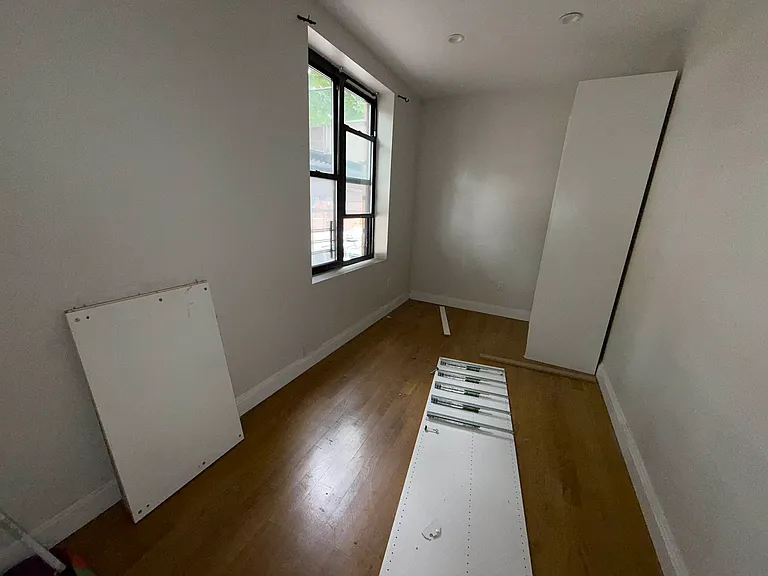 23-35 29th Ave #1 — Photo 8