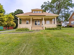 6 Greenwood St, Waterville, ME 04901