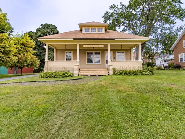 6 Greenwood Street, Waterville, ME 04901