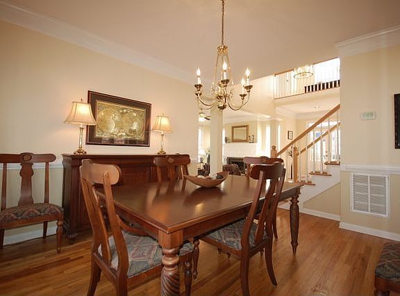 4th image of 853 White Aster Ct