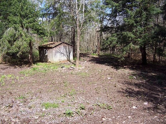 3rd image of 43 Johnnys Ln