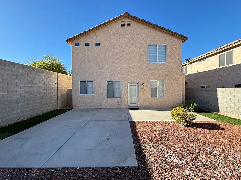 10413 Orange Port Ct — Photo 37