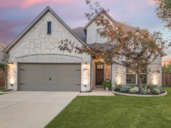 1525 Biltmore Dr, Garland, TX 75040