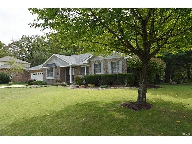 102 Spring Brook Dr photo 1