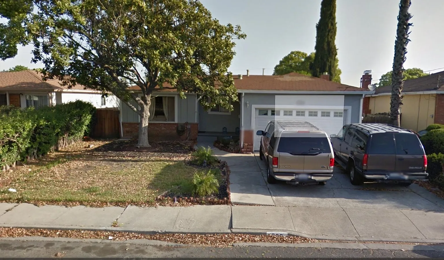 236 Royce Way photo 1