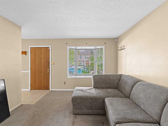 3rd image of 4116 Fogle Dr
