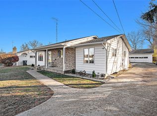 127 De Voll Ct, Battle Creek, MI 49015