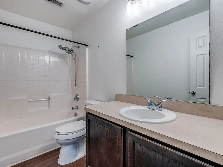 2727 Choice St — Photo 9