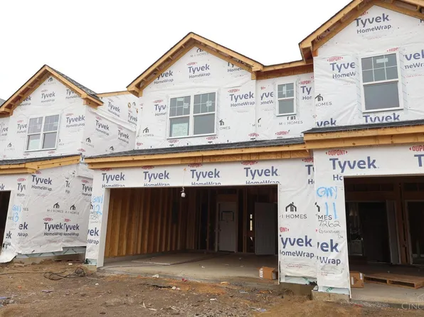 7258 Grandway Dr #12, West Chester, OH 45069