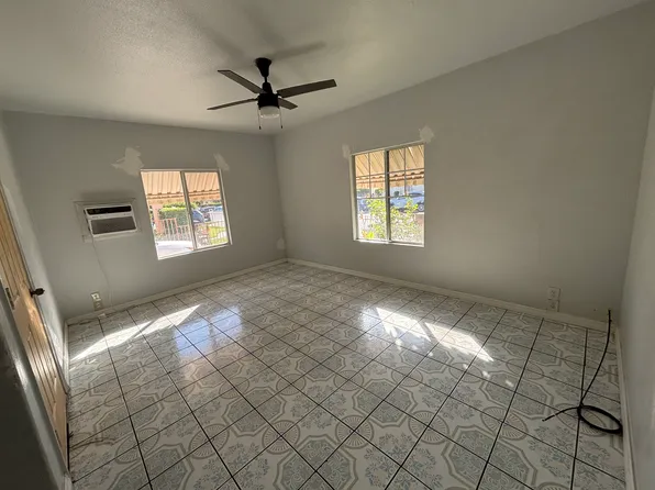 310 Harps St, San Fernando, CA 91340