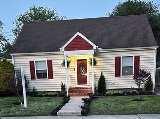 9 Oak St, Cambridge, MD