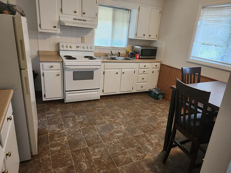 7500 Dublin Plain City Rd #4 — Photo 4