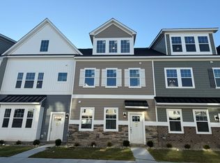 1821 Abba Pl, Chesapeake, VA 23323