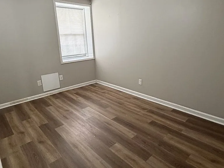 2825 McKinley Rd — Photo 4