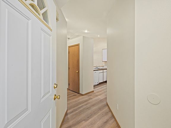 4th image of 6716 64th Pl NE Unit B