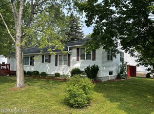 9 Cooper Ave, Rensselaer, NY 12144