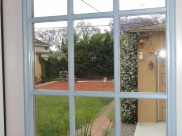 810 W 29th St, Long Beach, CA 90806